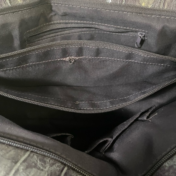 Nameless women’s purple handbag with silver accents, like new condition - Picture 6 of 8